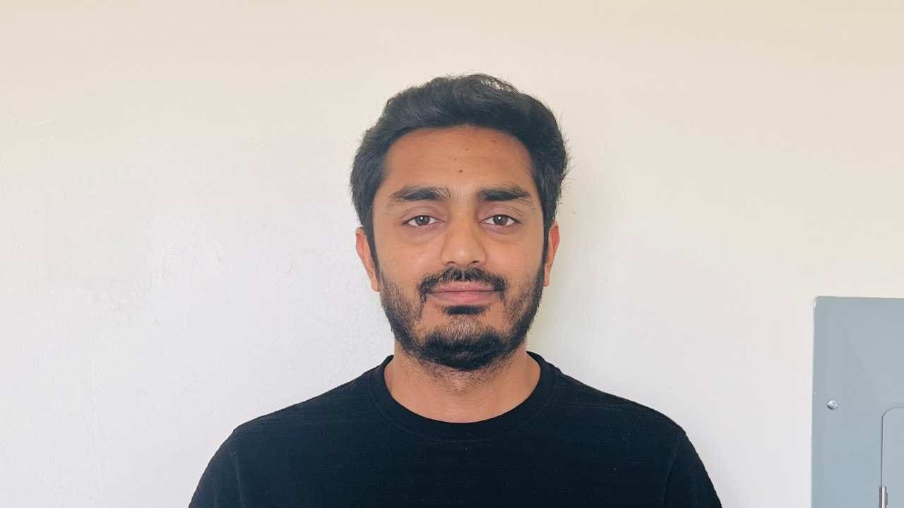 expert analysis by paril ghori leveraging apache spark for large scale risk analysis, enhancing customer risk prediction for financial institutions