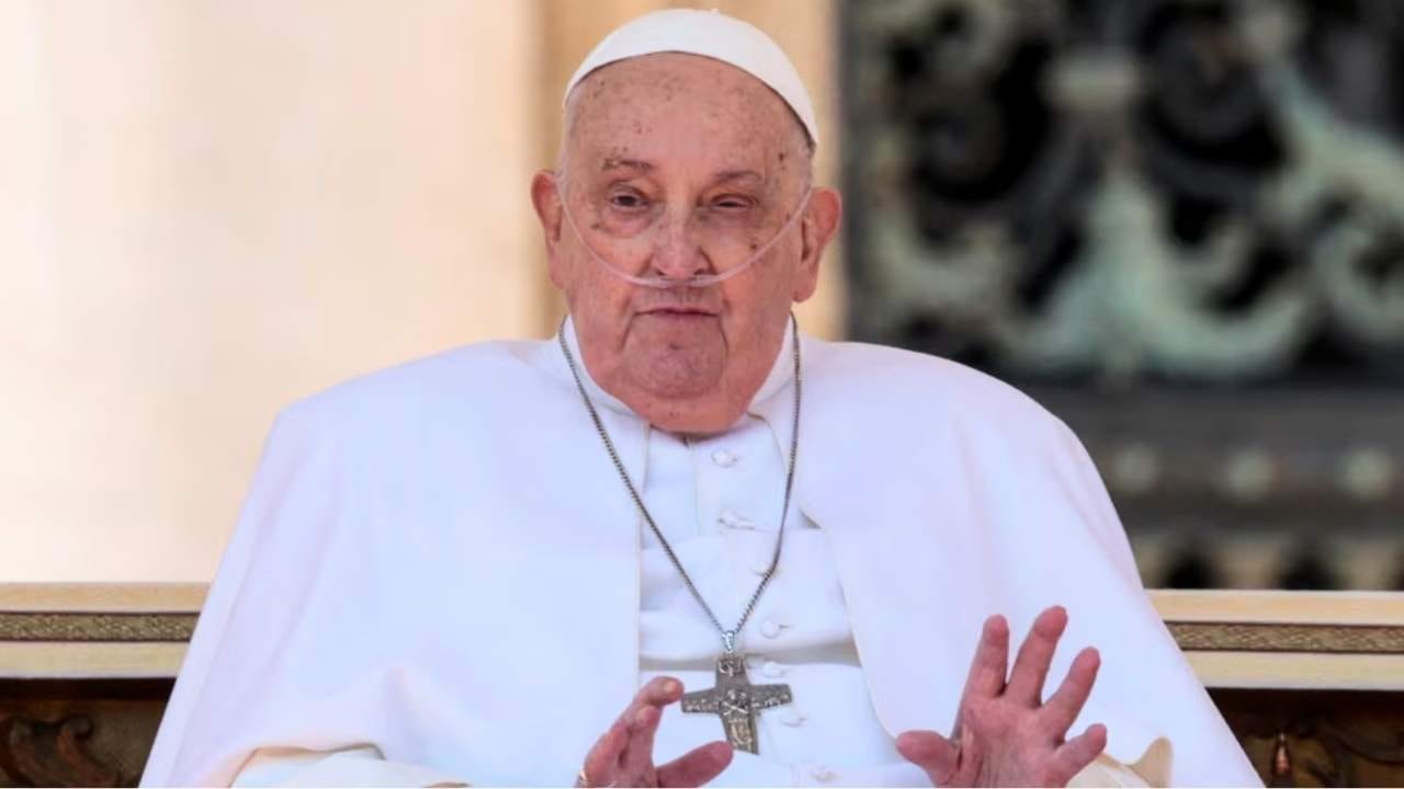 pope francis passes away at 88