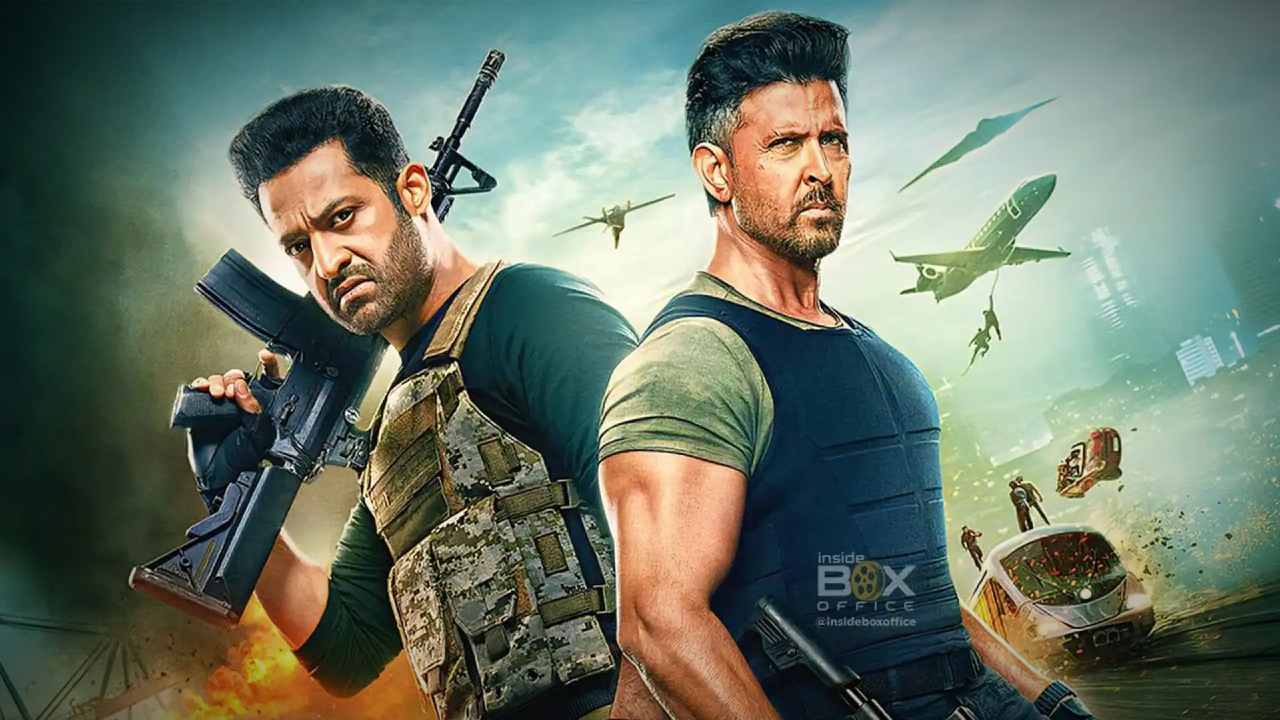 war 2 box office collection hits rs 200 cr